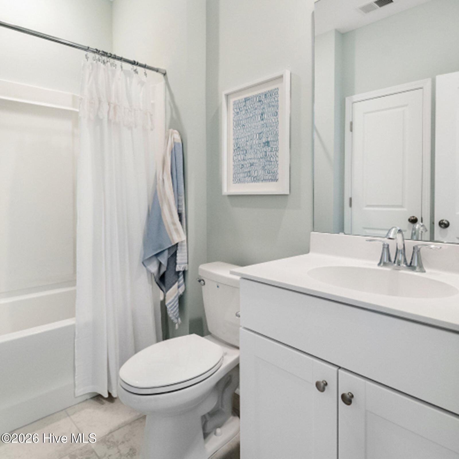 8750 Baton Rouge Avenue NW 1169, Calabash, NC 28467 – photo 20: 2nd floor bath 3