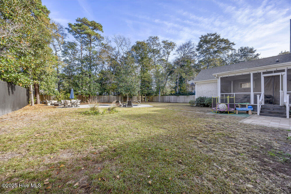 100543426 | Photo 30