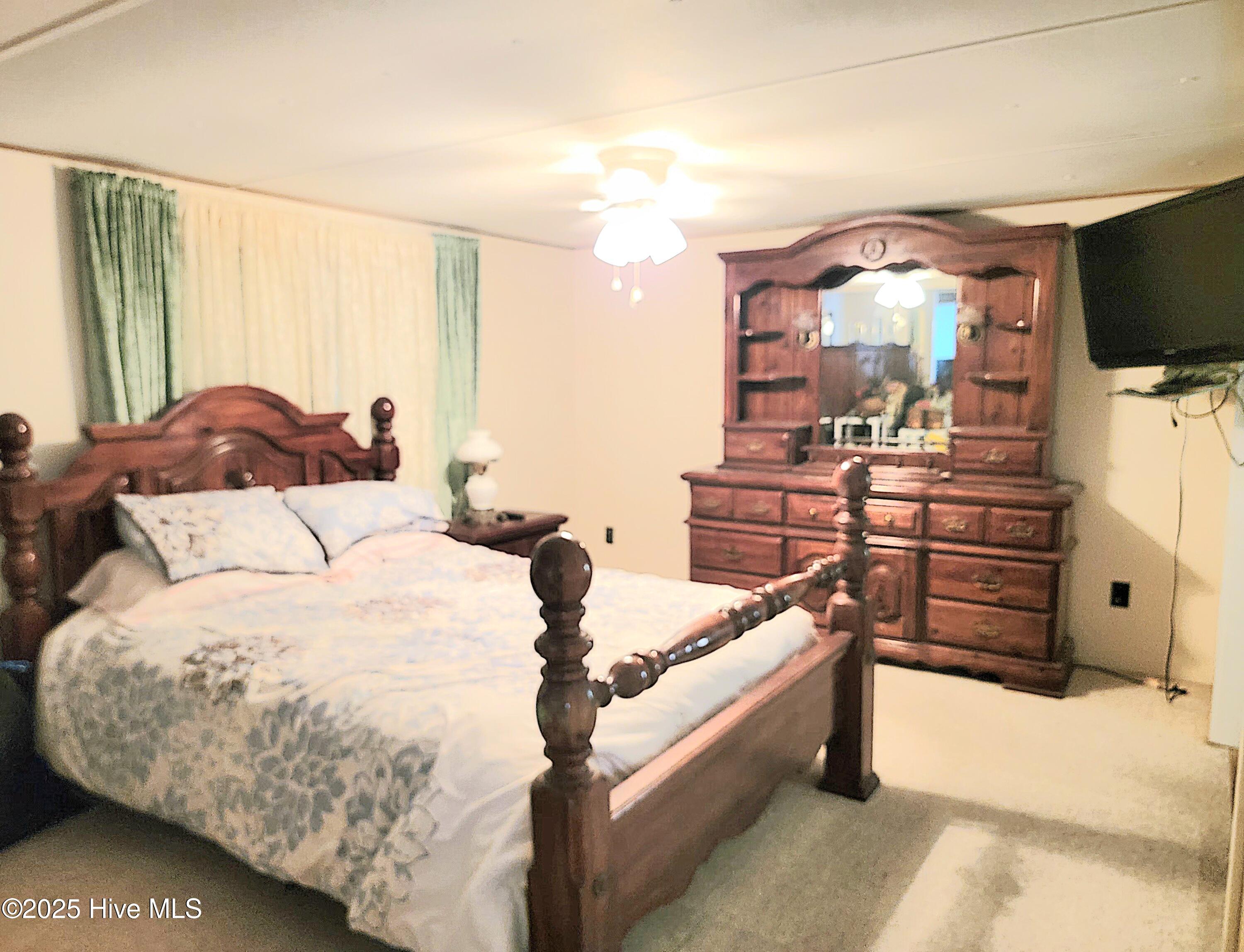 100549547 | Photo 13