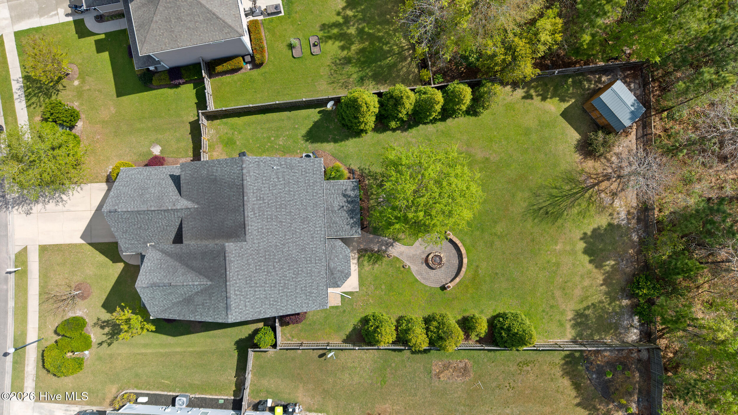 100565856 | Photo 44