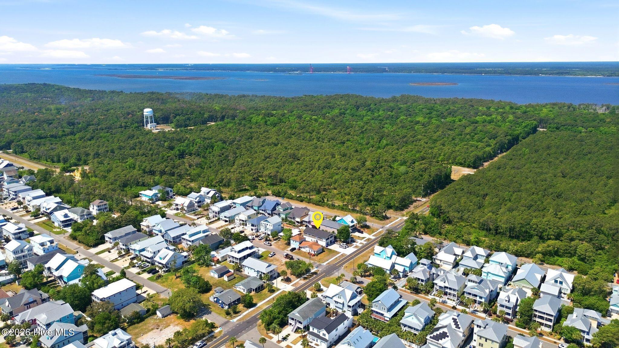 100570659 | Photo 34