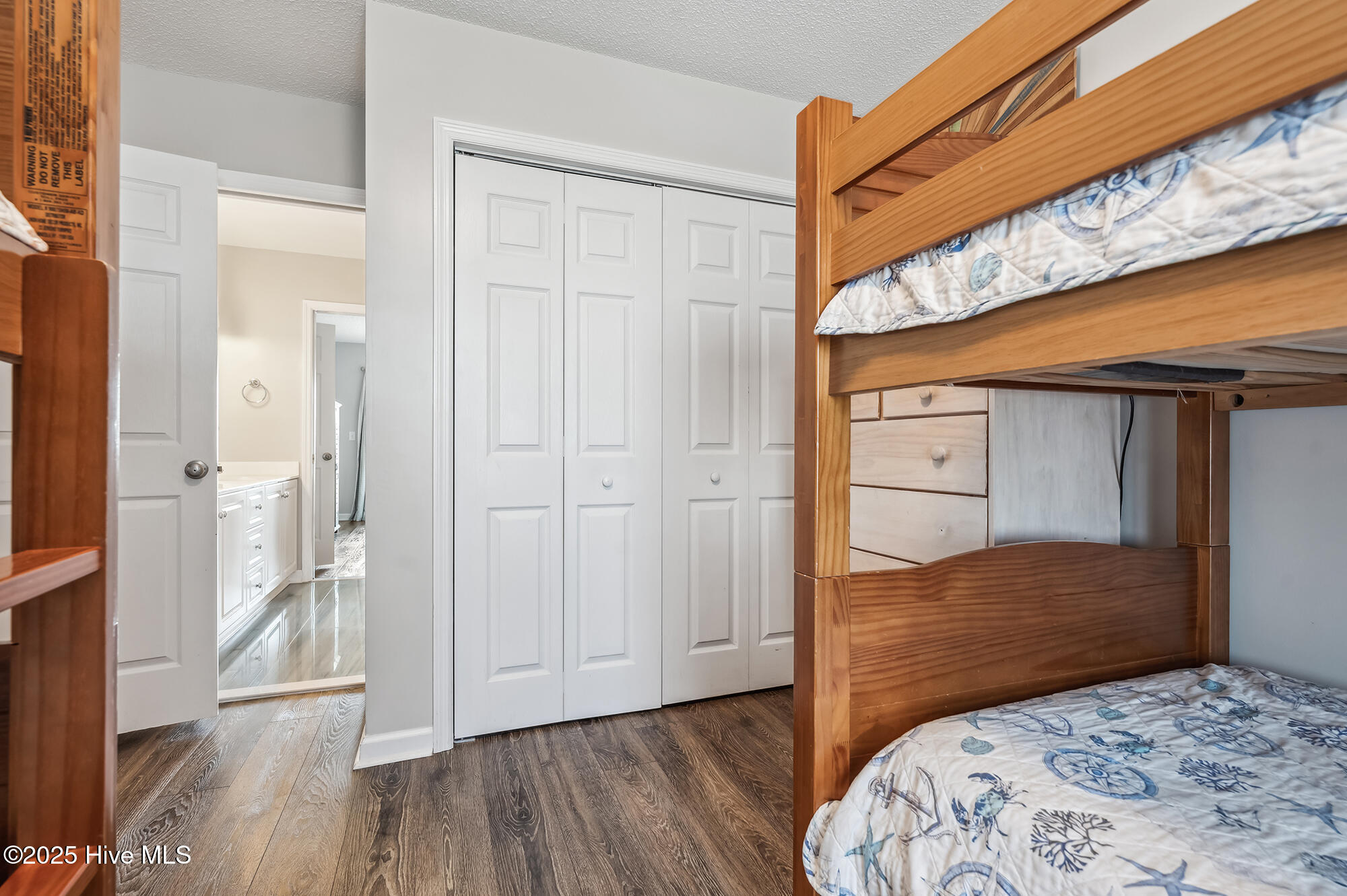 100538972 | Photo 71