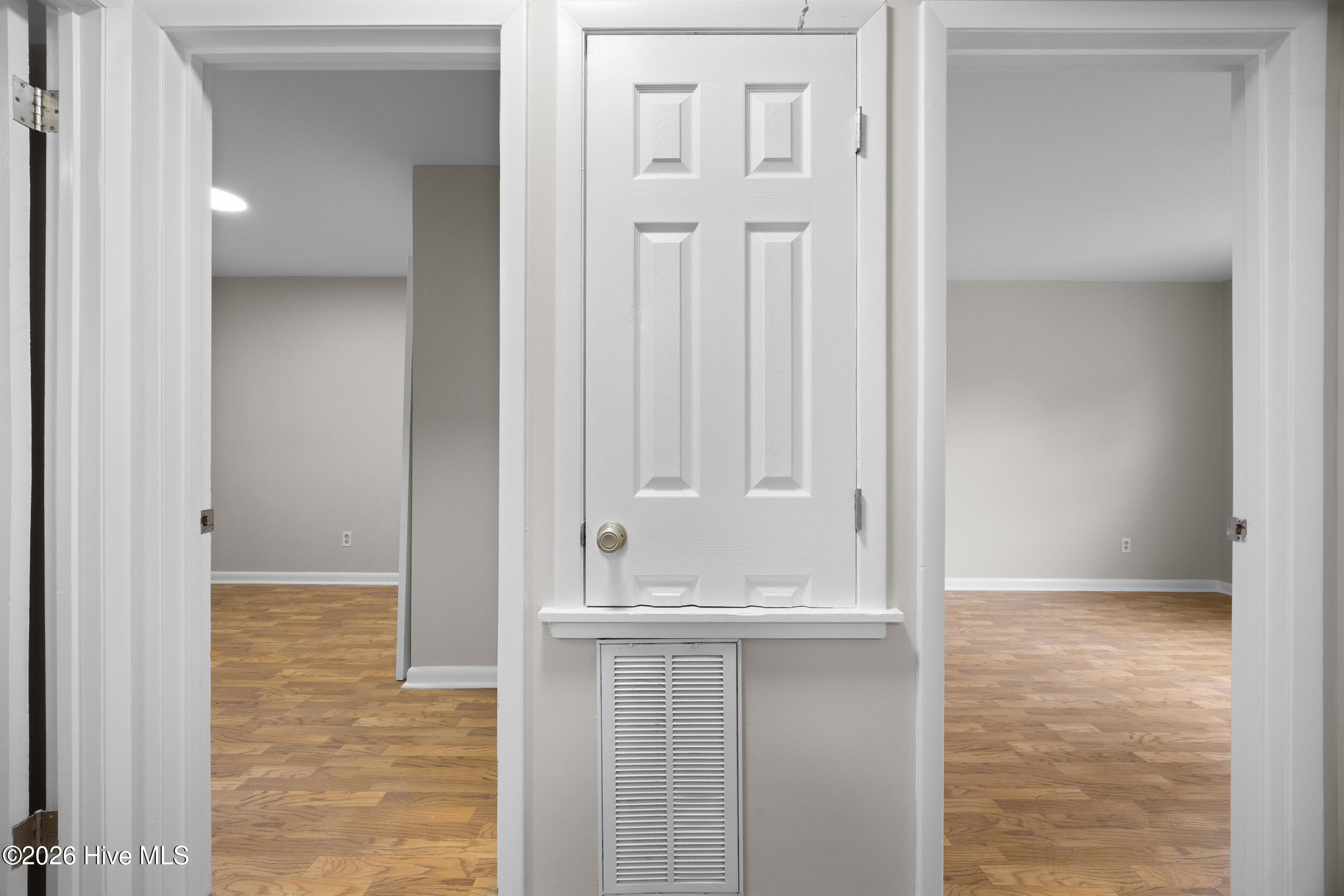 100551778 | Photo 17