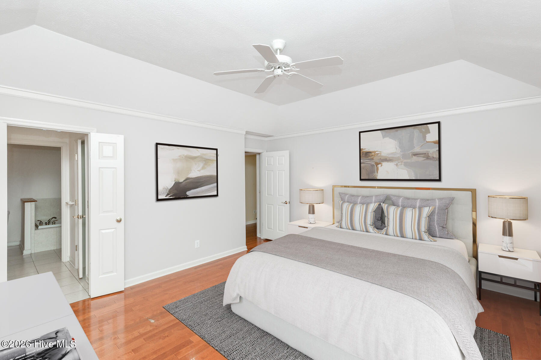 primary bed2 VS