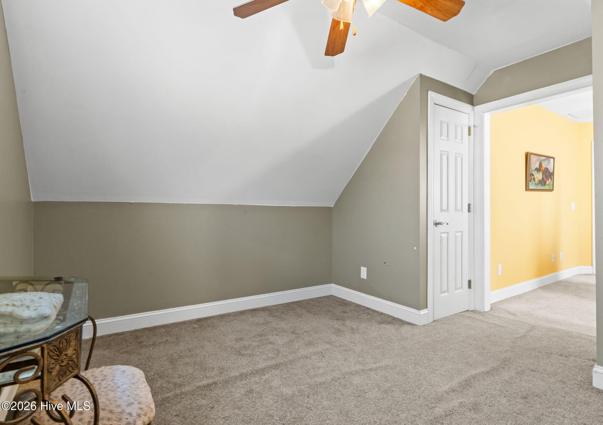 100553599 | Photo 41