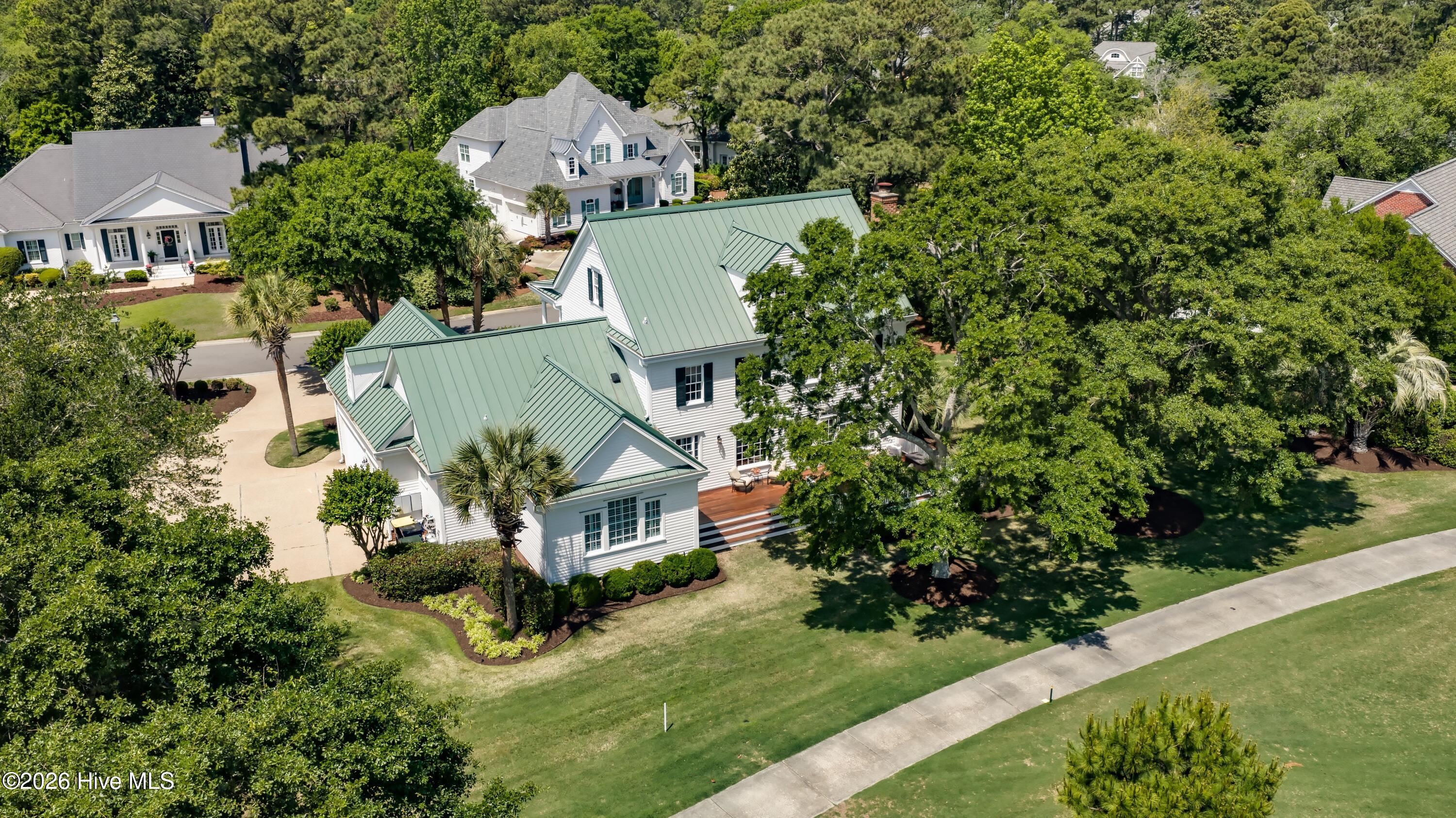 100569370 | Photo 68