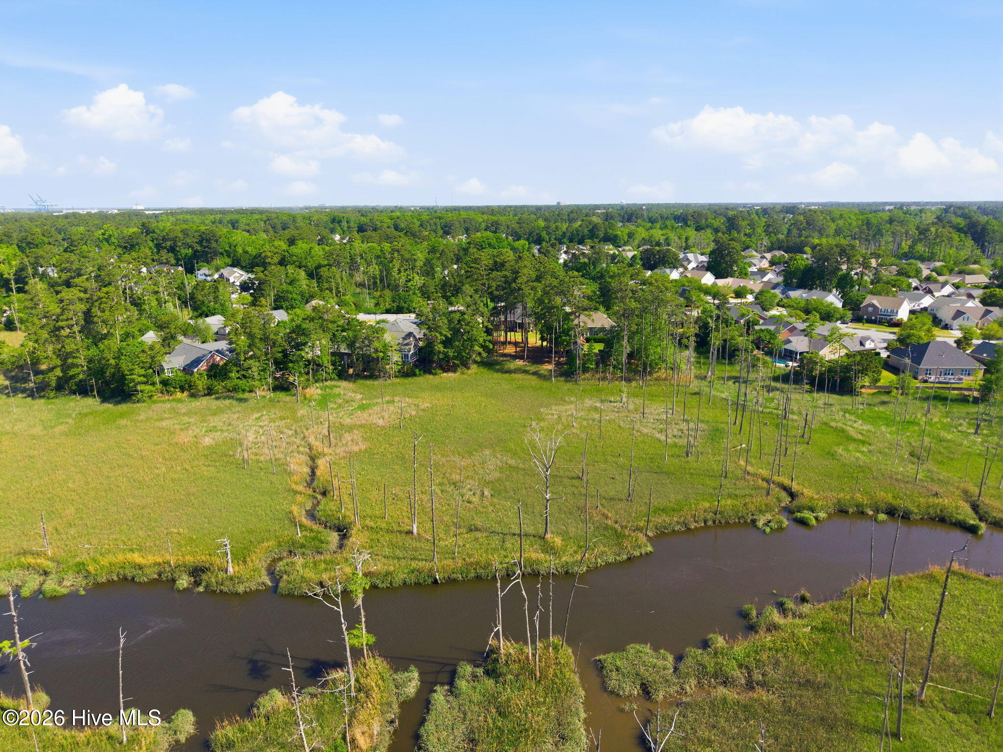 100569410 | Photo 36