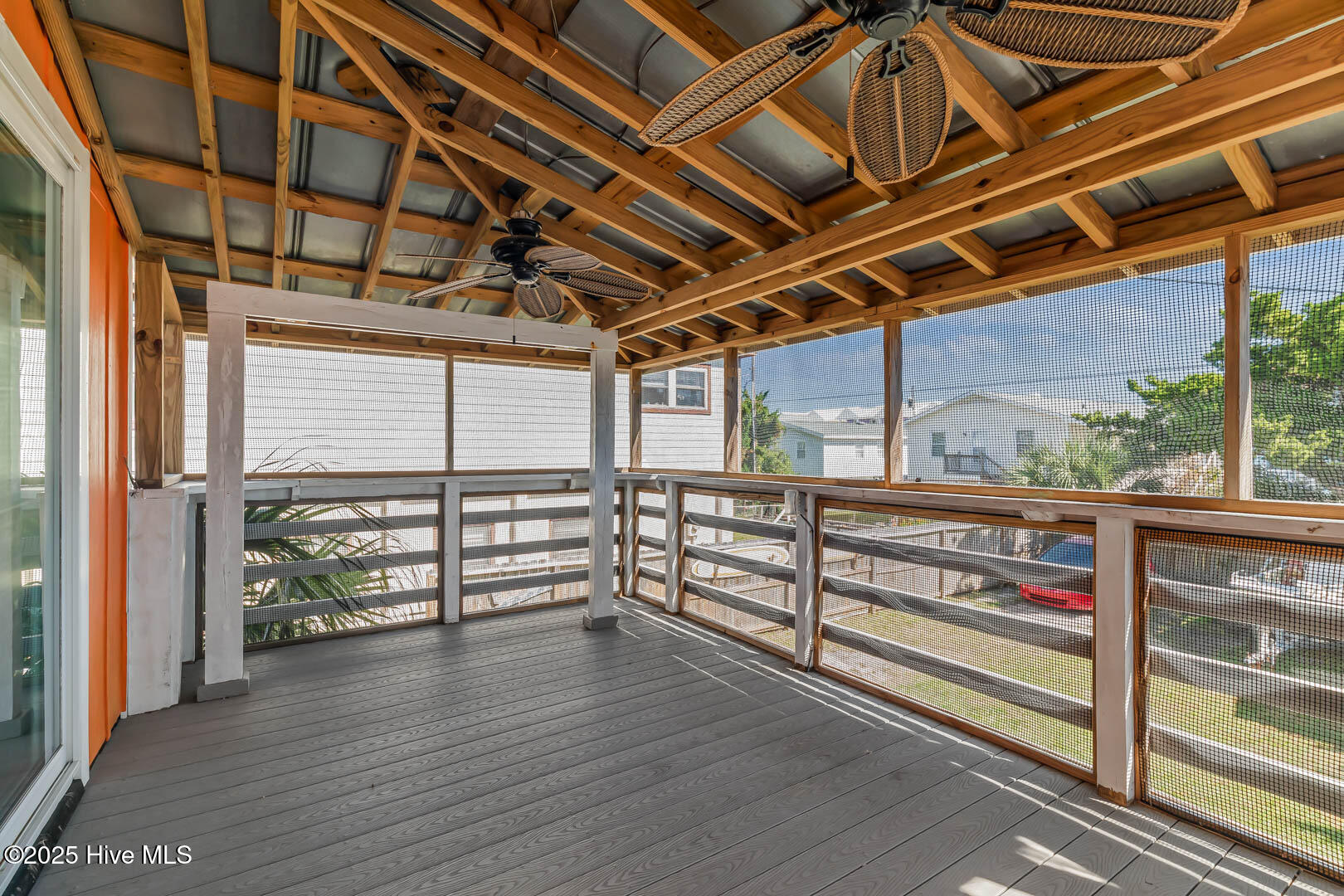 100538071 | Photo 19