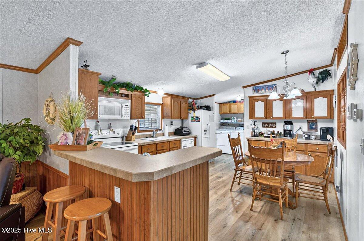 100555131 | Photo 12