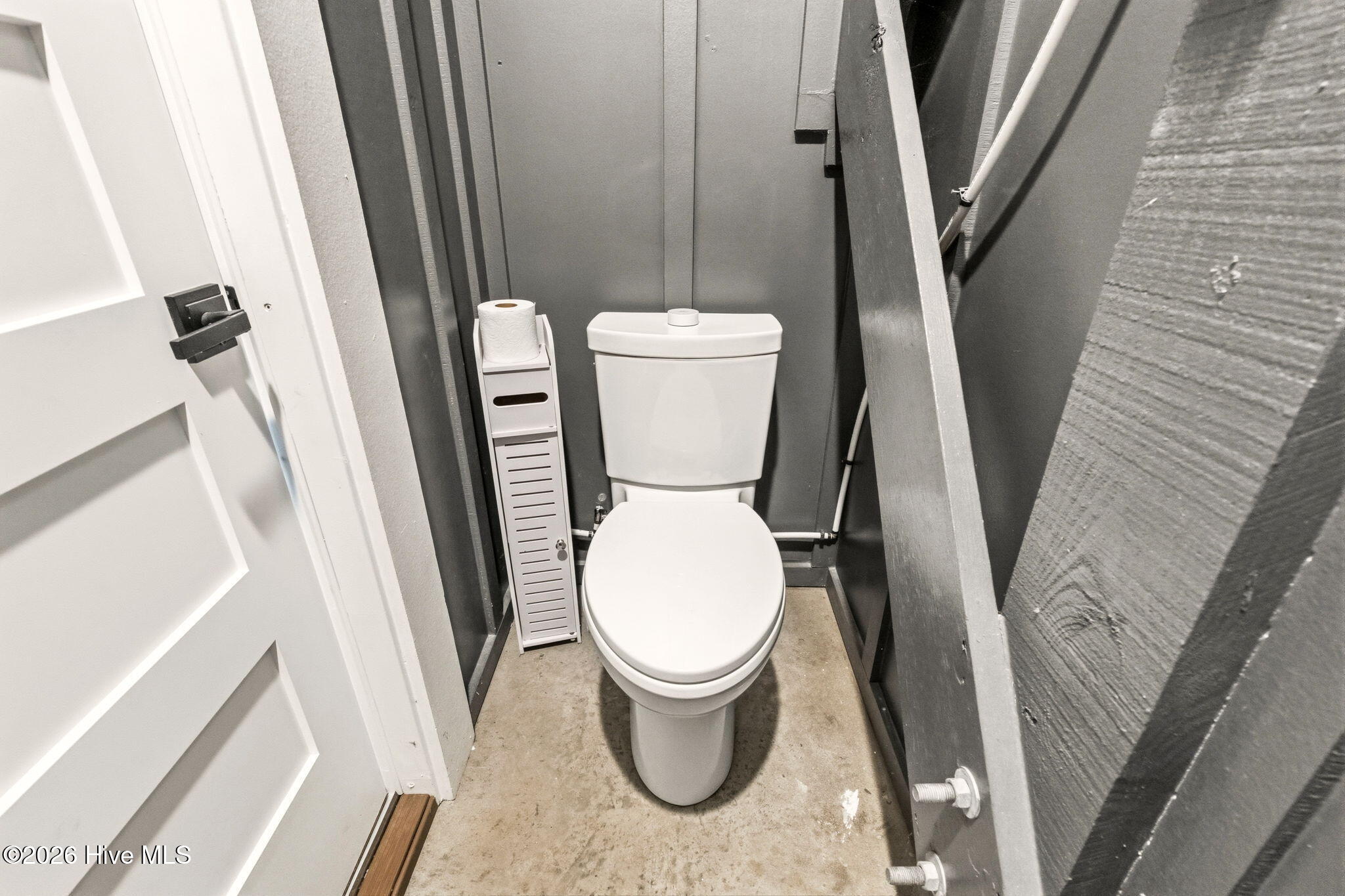 100557252 | Photo 63