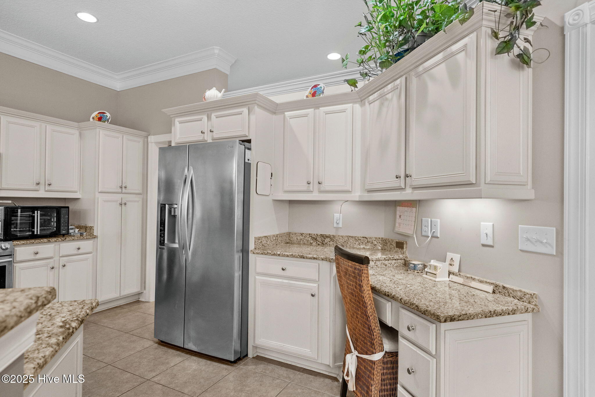 100538854 | Photo 21