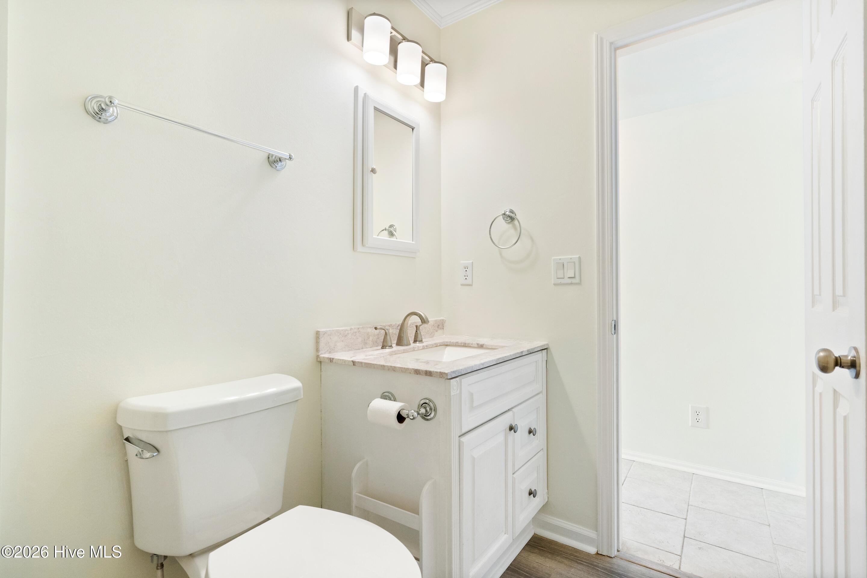 100550502 | Photo 31