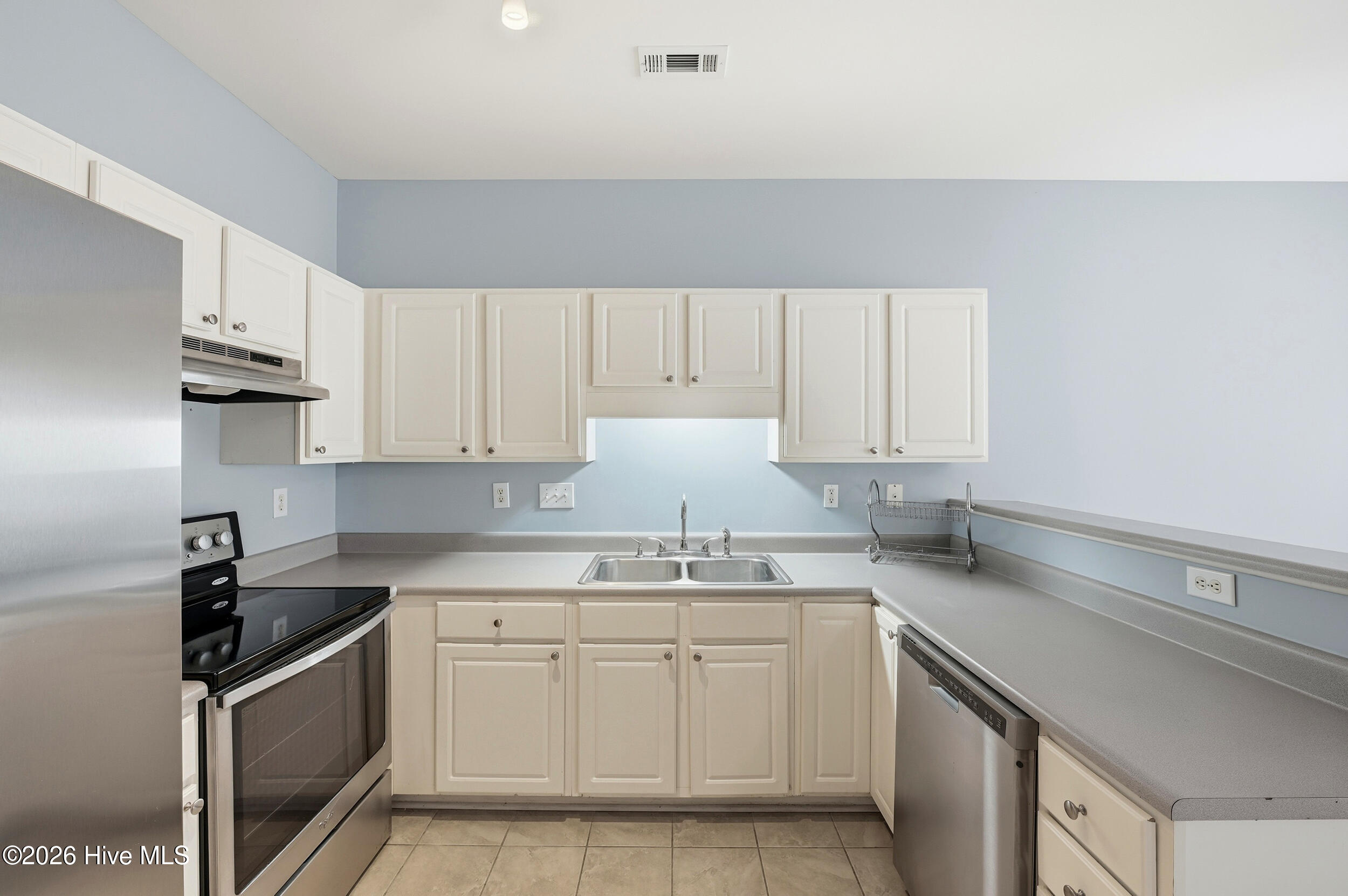 100555192 | Photo 12