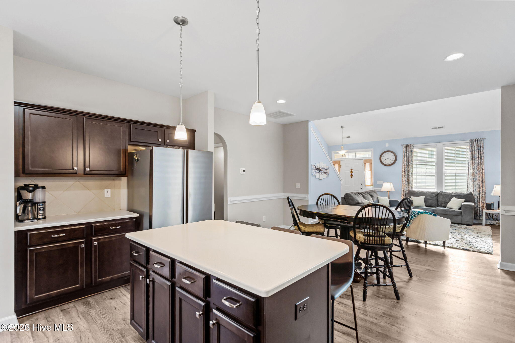 100561090 | Photo 17