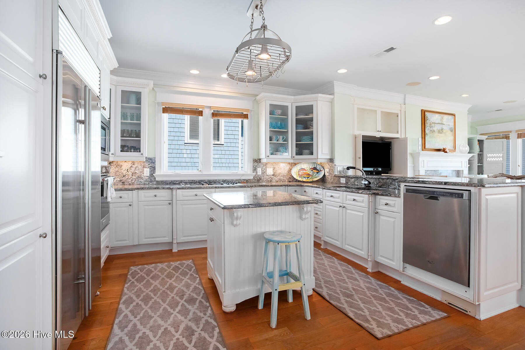 100559523 | Photo 17