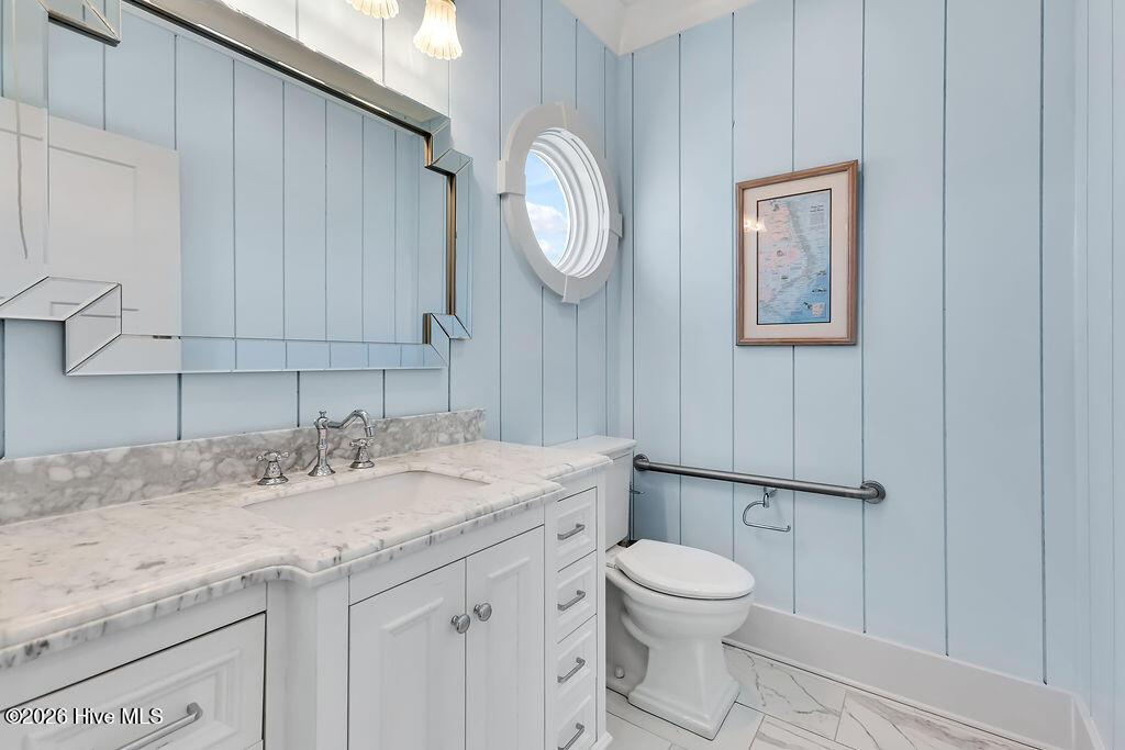 100564206 | Photo 31