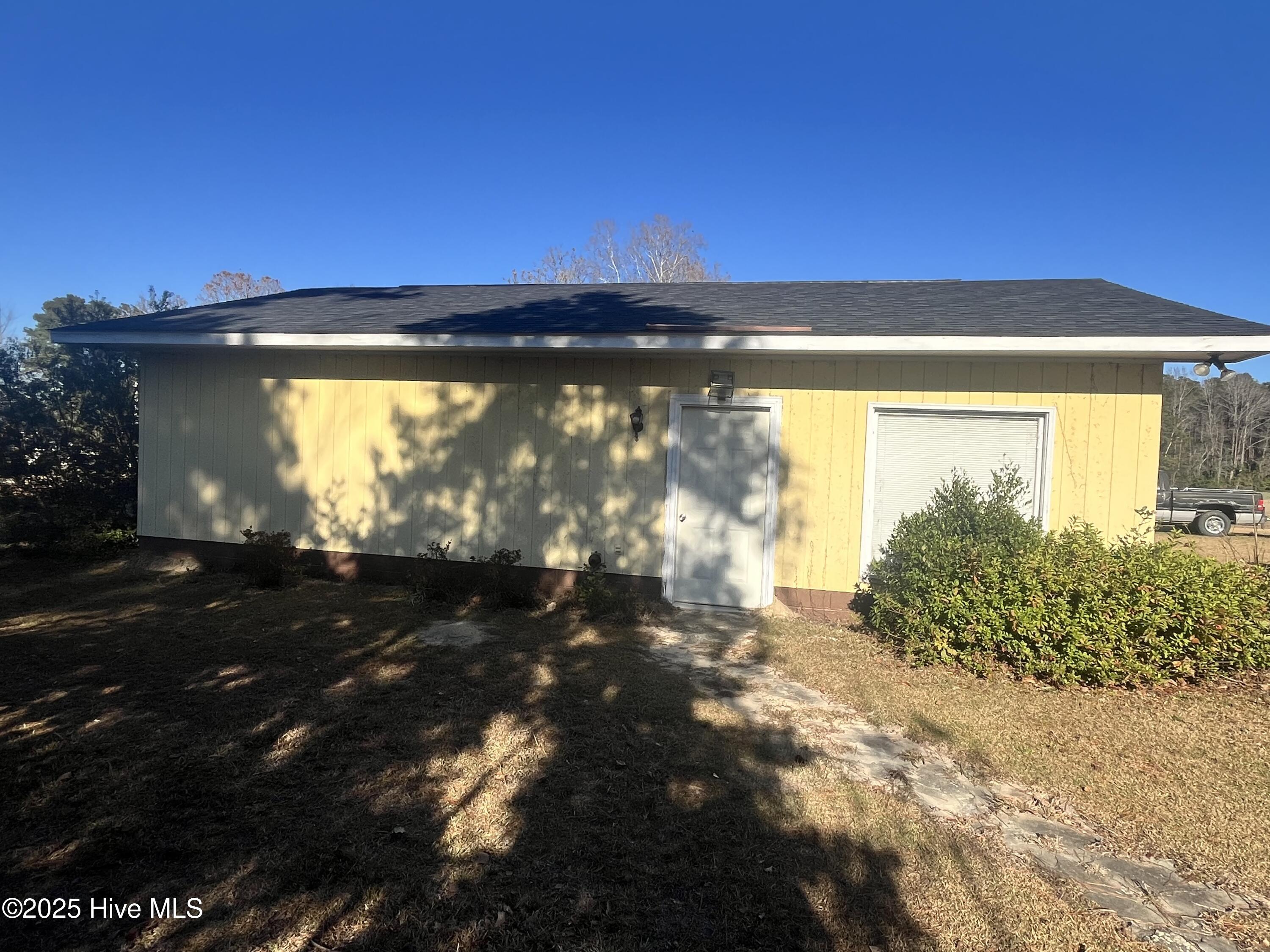 100545707 | Photo 14