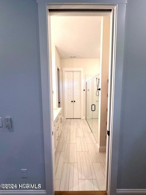 100565130 | Photo 17