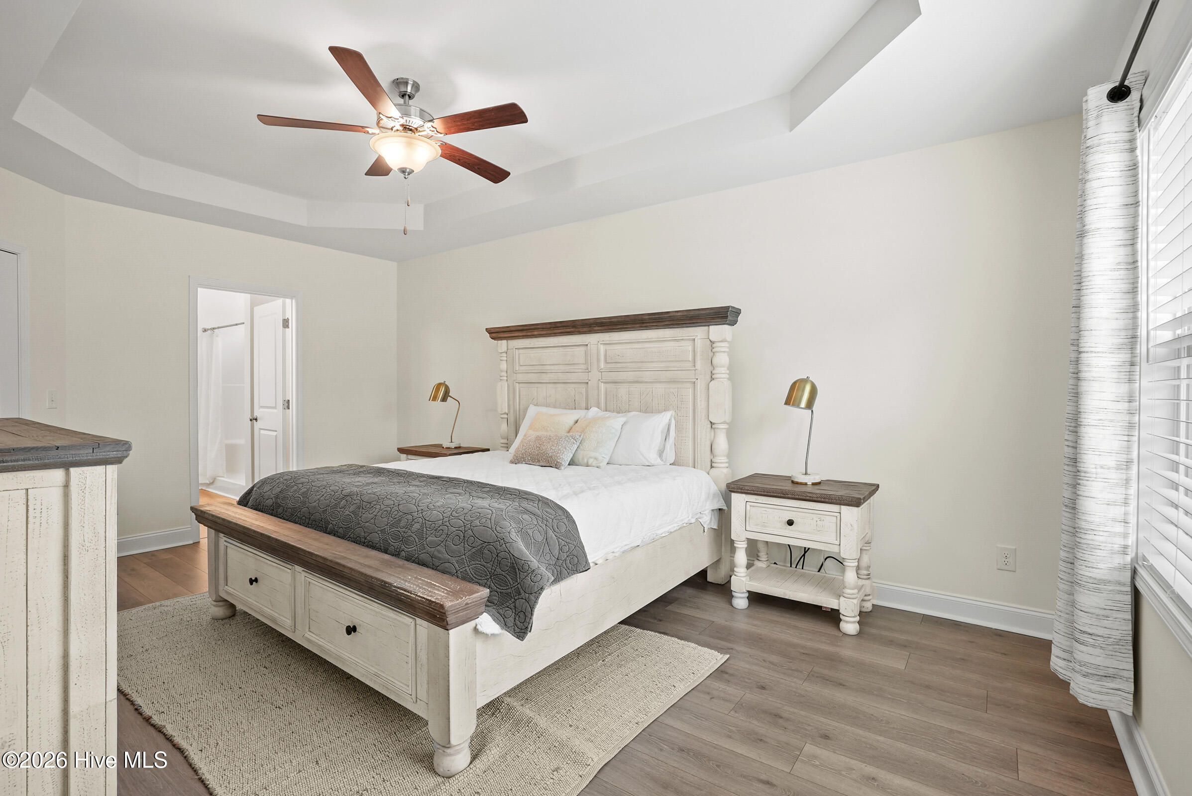 100552712 | Photo 18