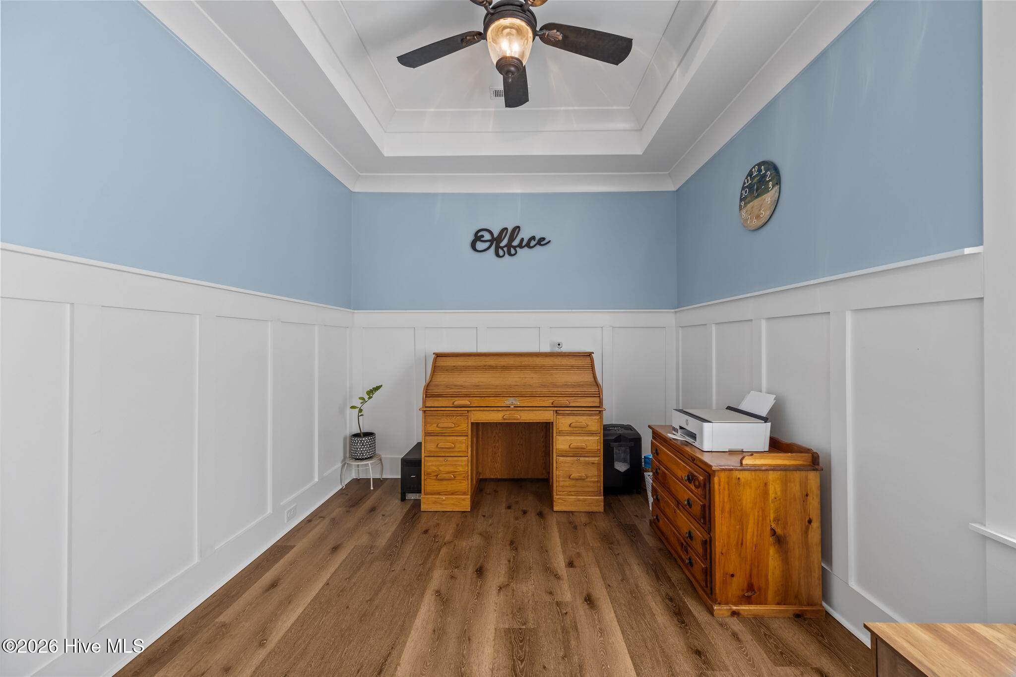 100555870 | Photo 22