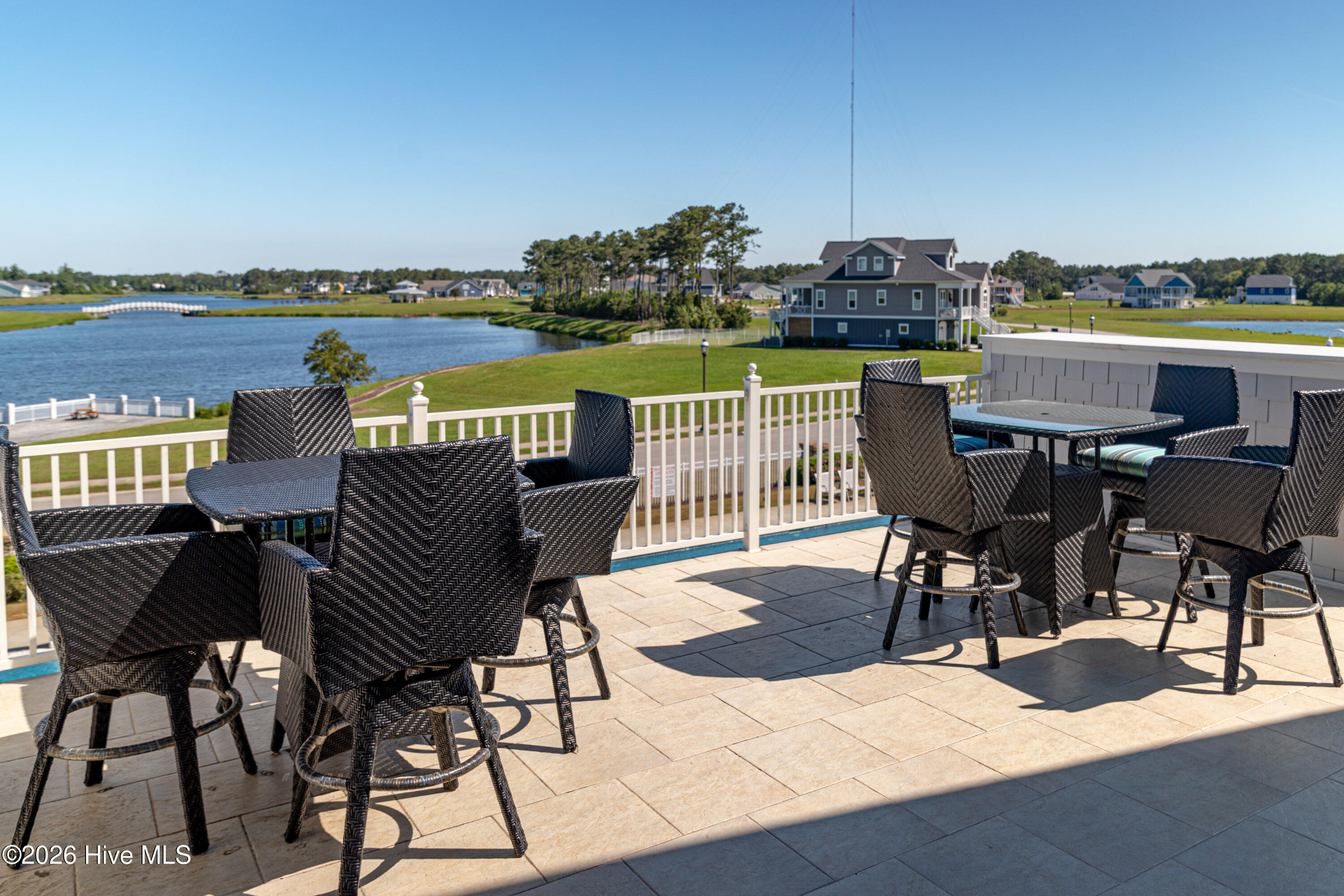 100552112 | Photo 52