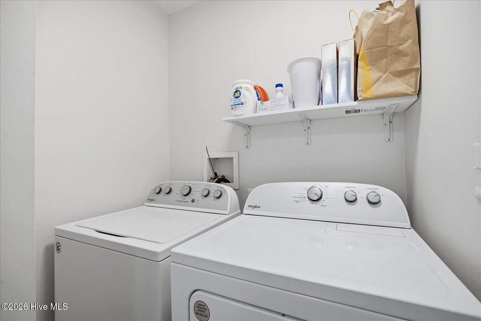 100548025 | Photo 28