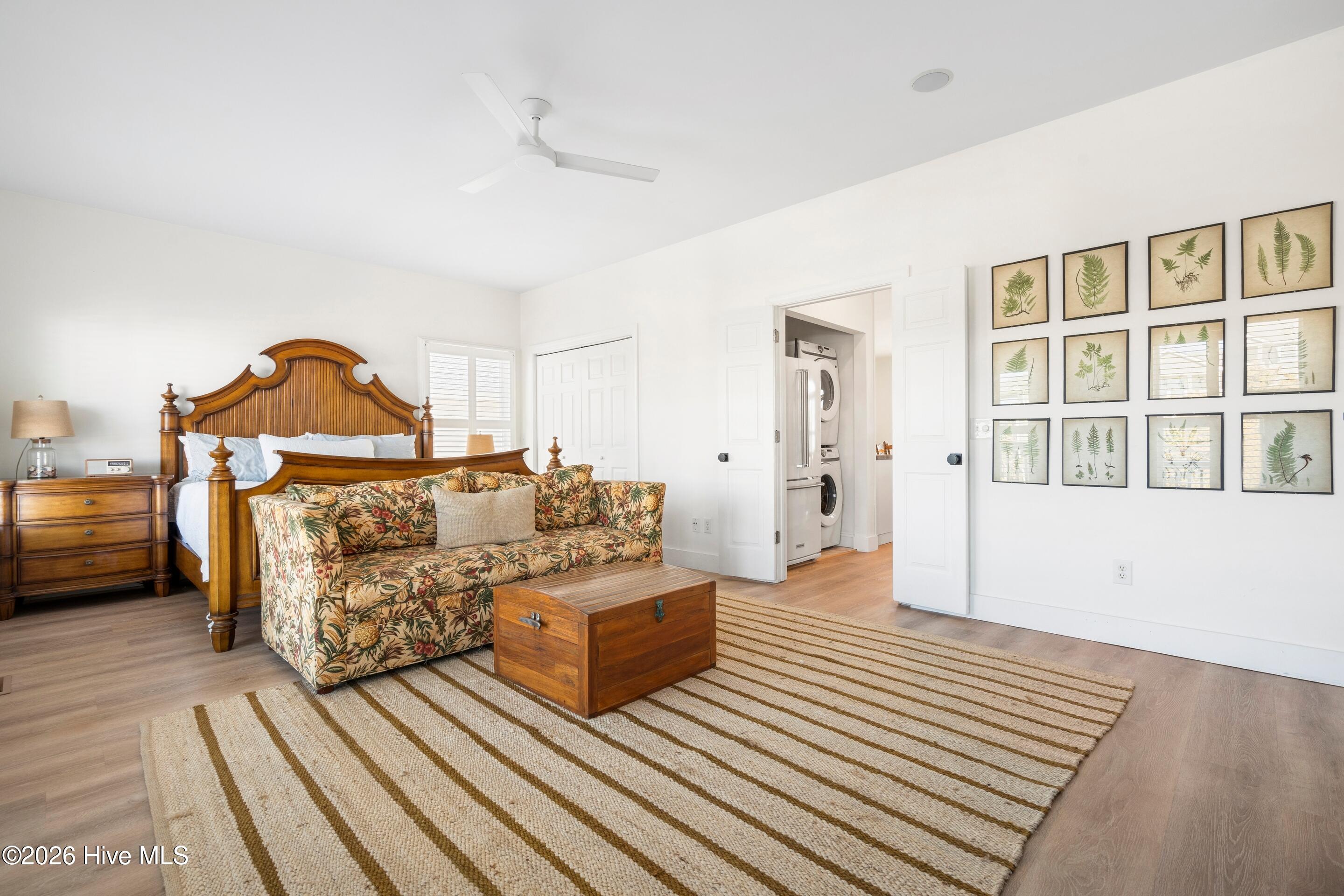 100549309 | Photo 35