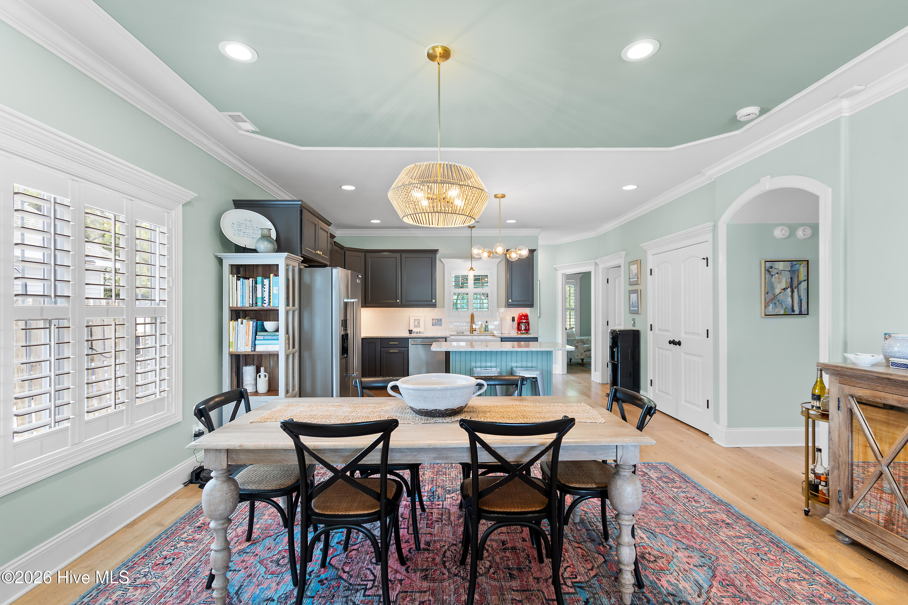 100566075 | Photo 13