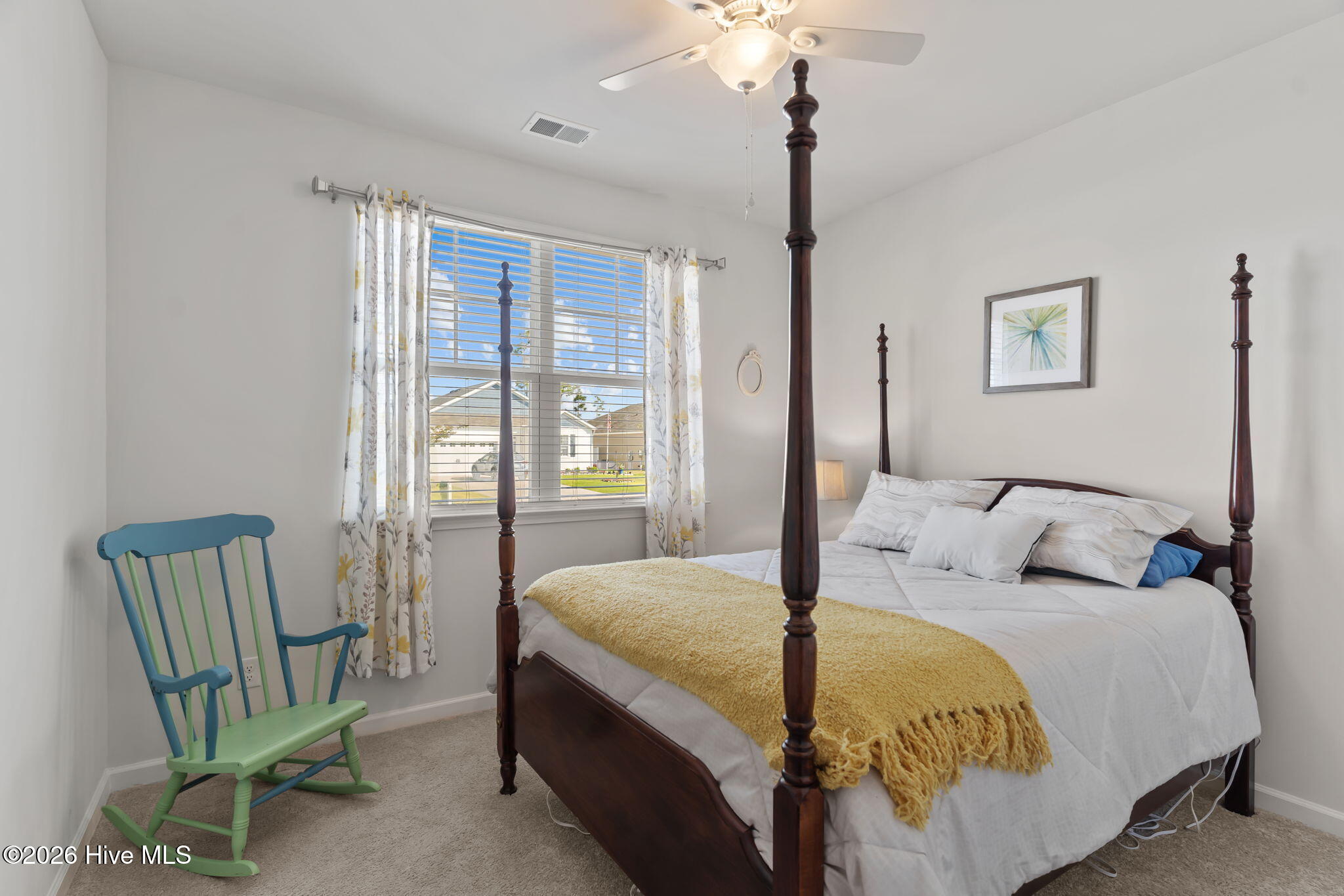 100569205 | Photo 10