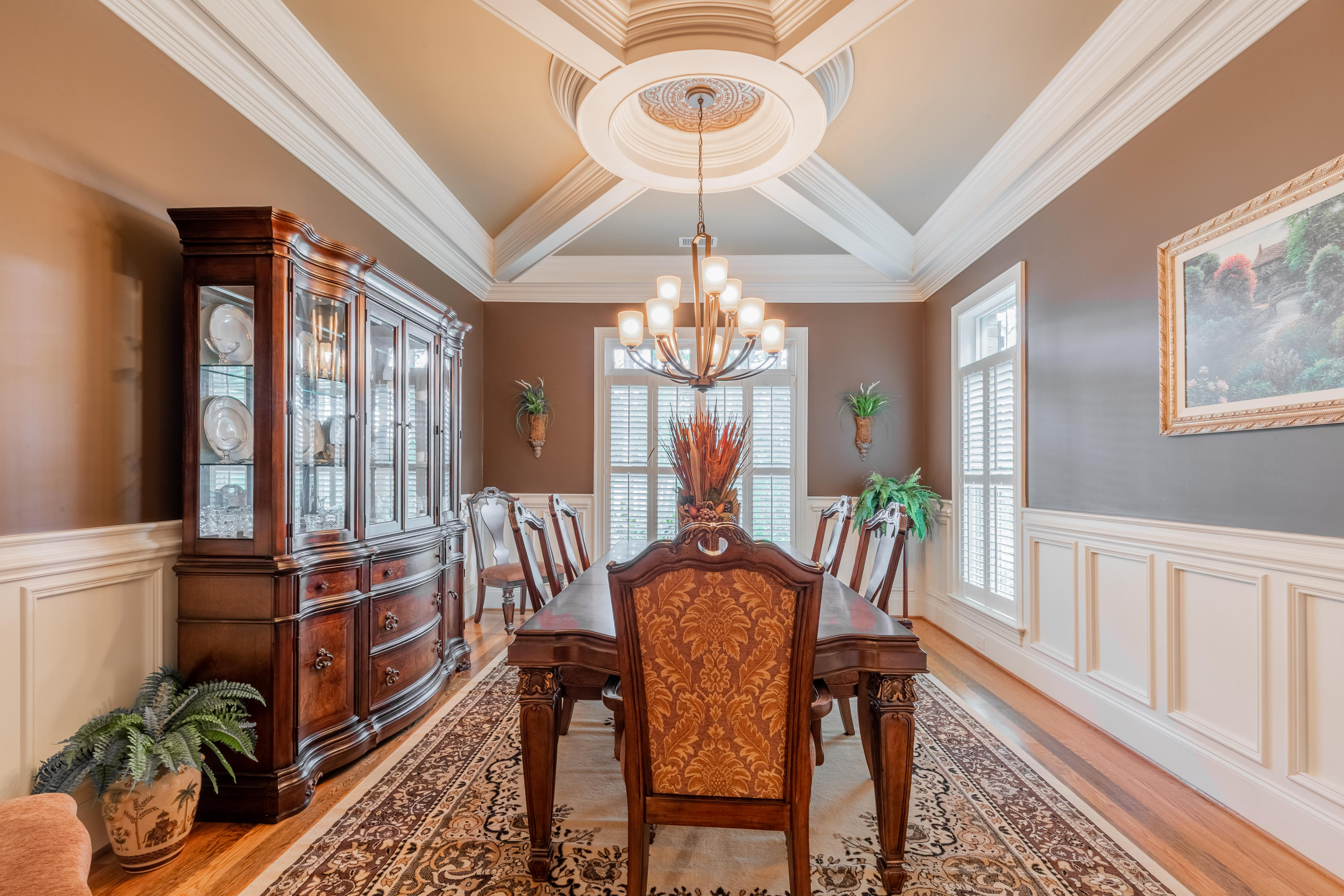 Grand Formal Dining Room