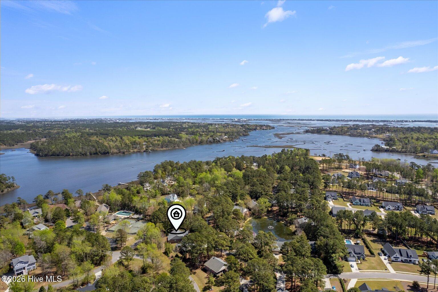 100564085 | Photo 37