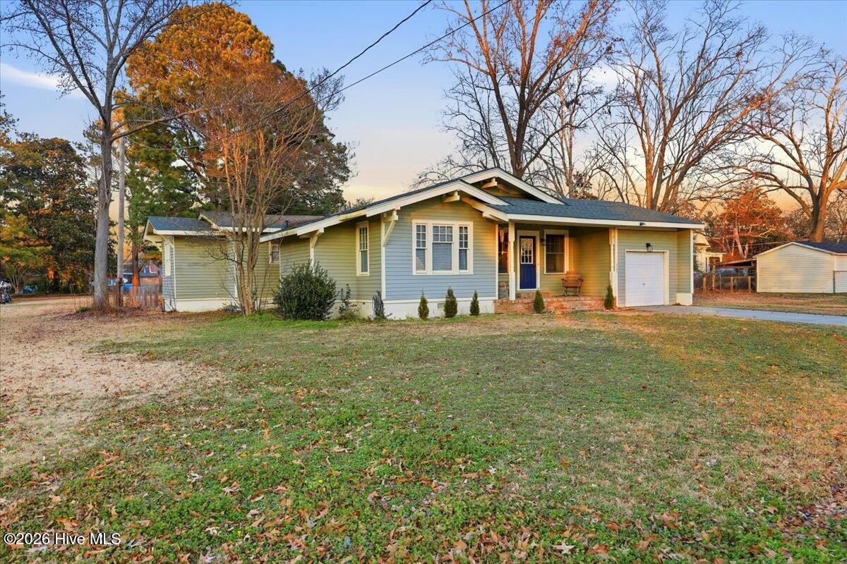 Homes for sale in Fremont, NC | 205 W South St, Fremont, NC 27830 | MLS# 100552228