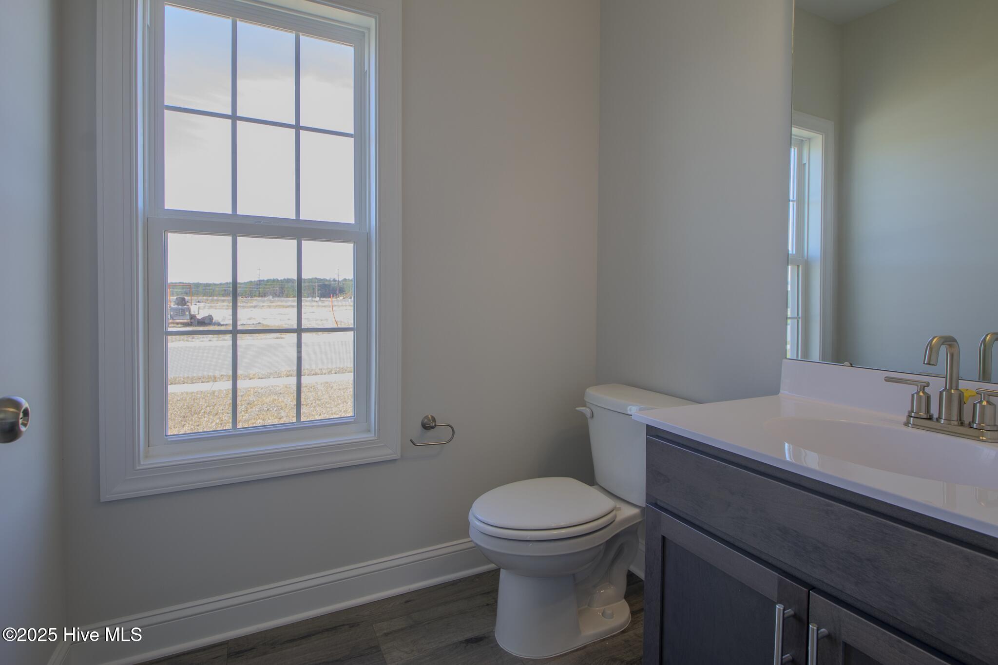 100504969 | Photo 12