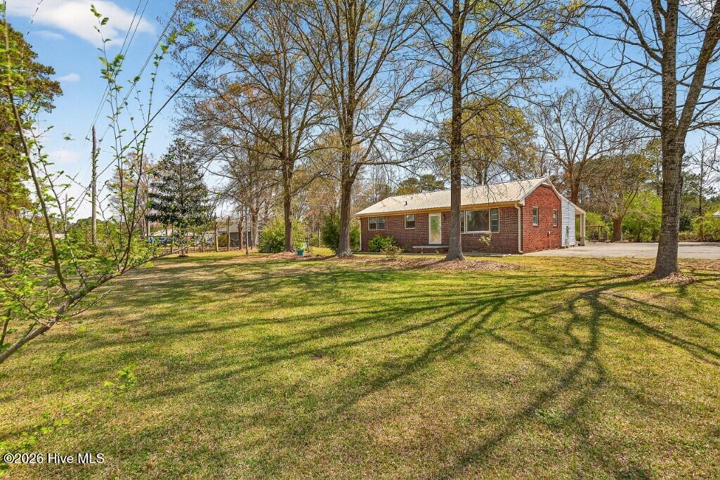 100562311 | Photo 22