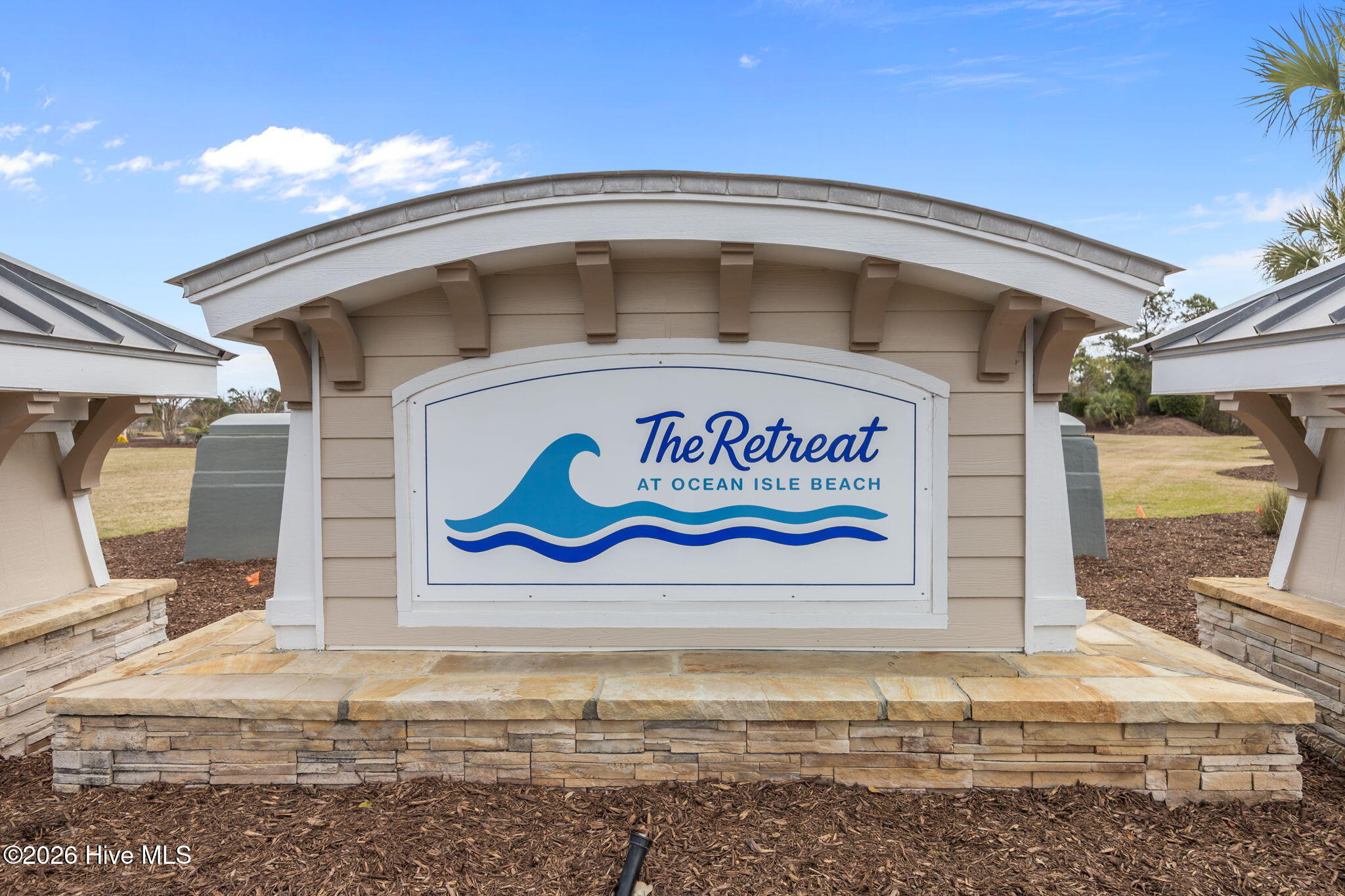 100563042 | Photo 40