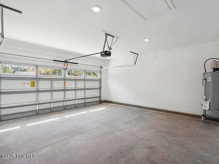 100534063 | Photo 14