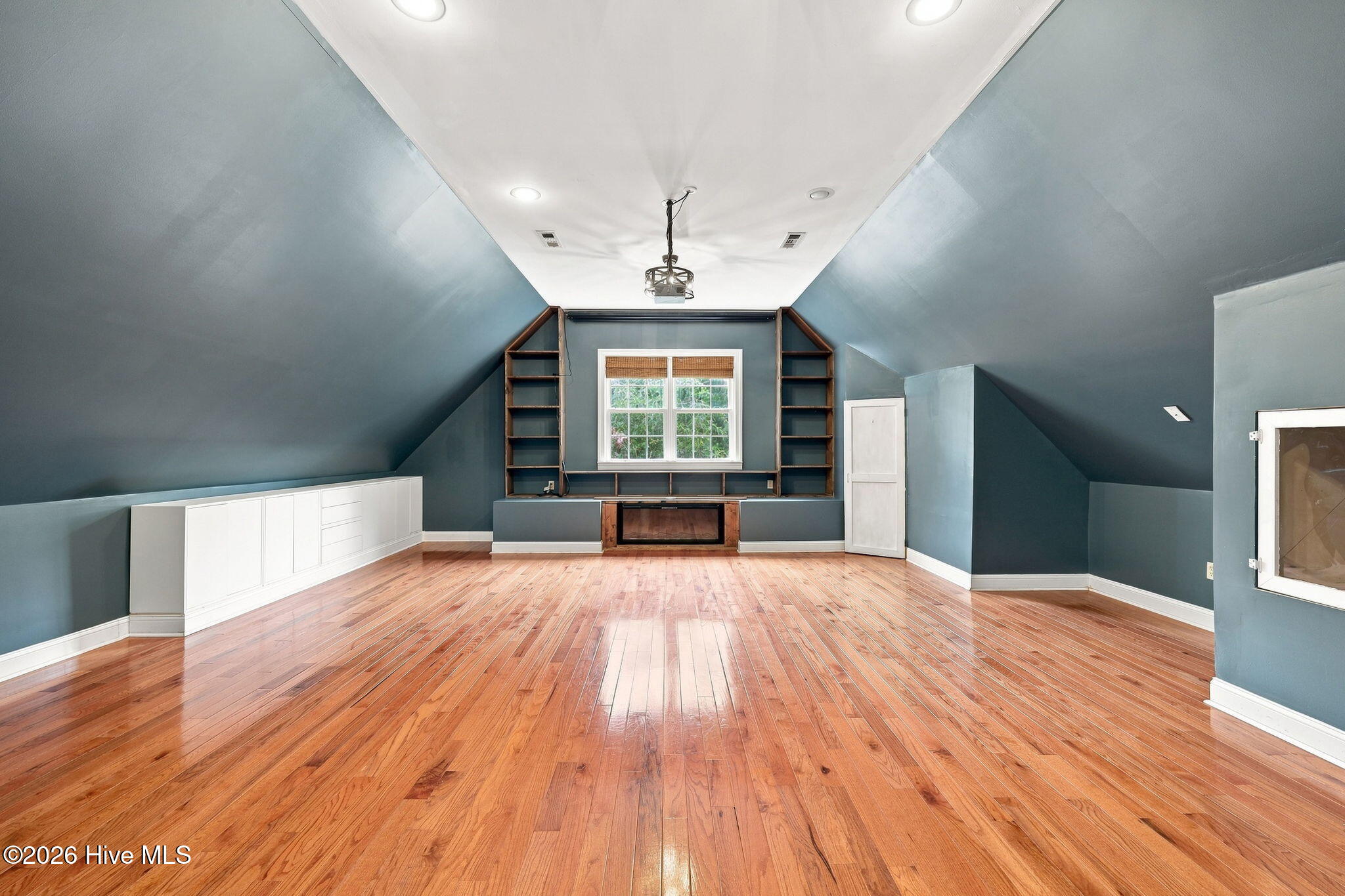 407 Rustic Court,Pollocksville