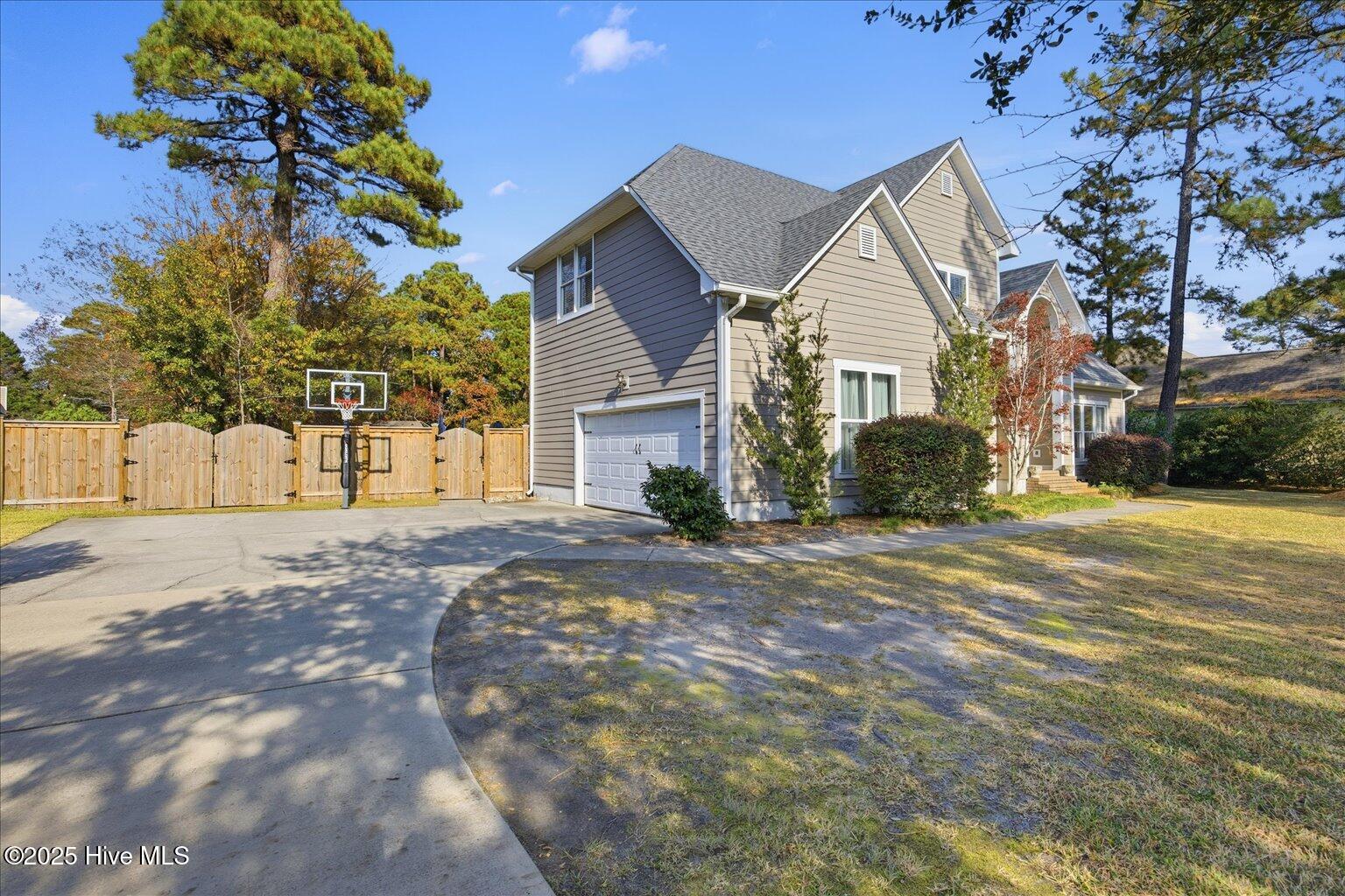 100542607 | Photo 46