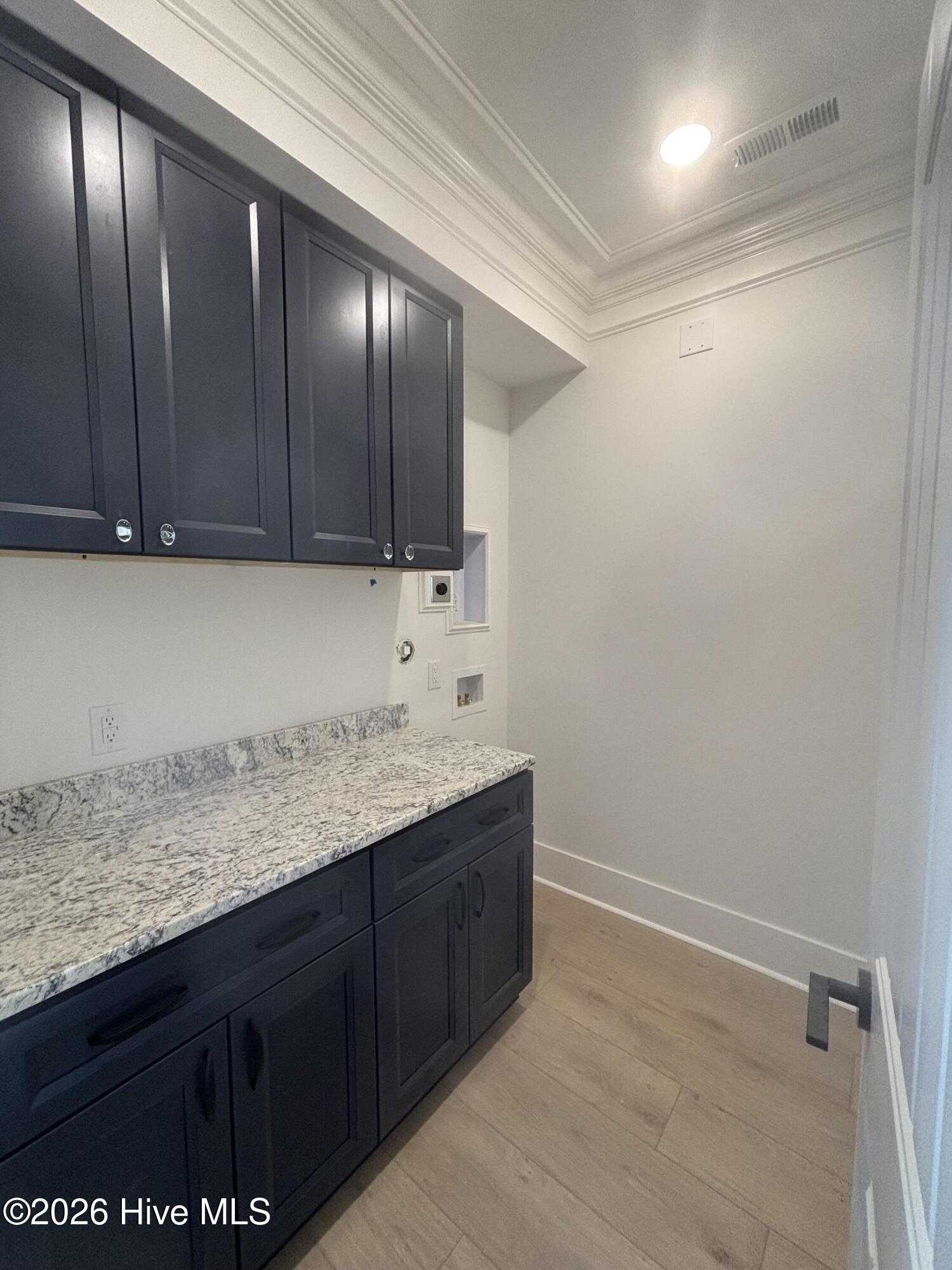 100516675 | Photo 71