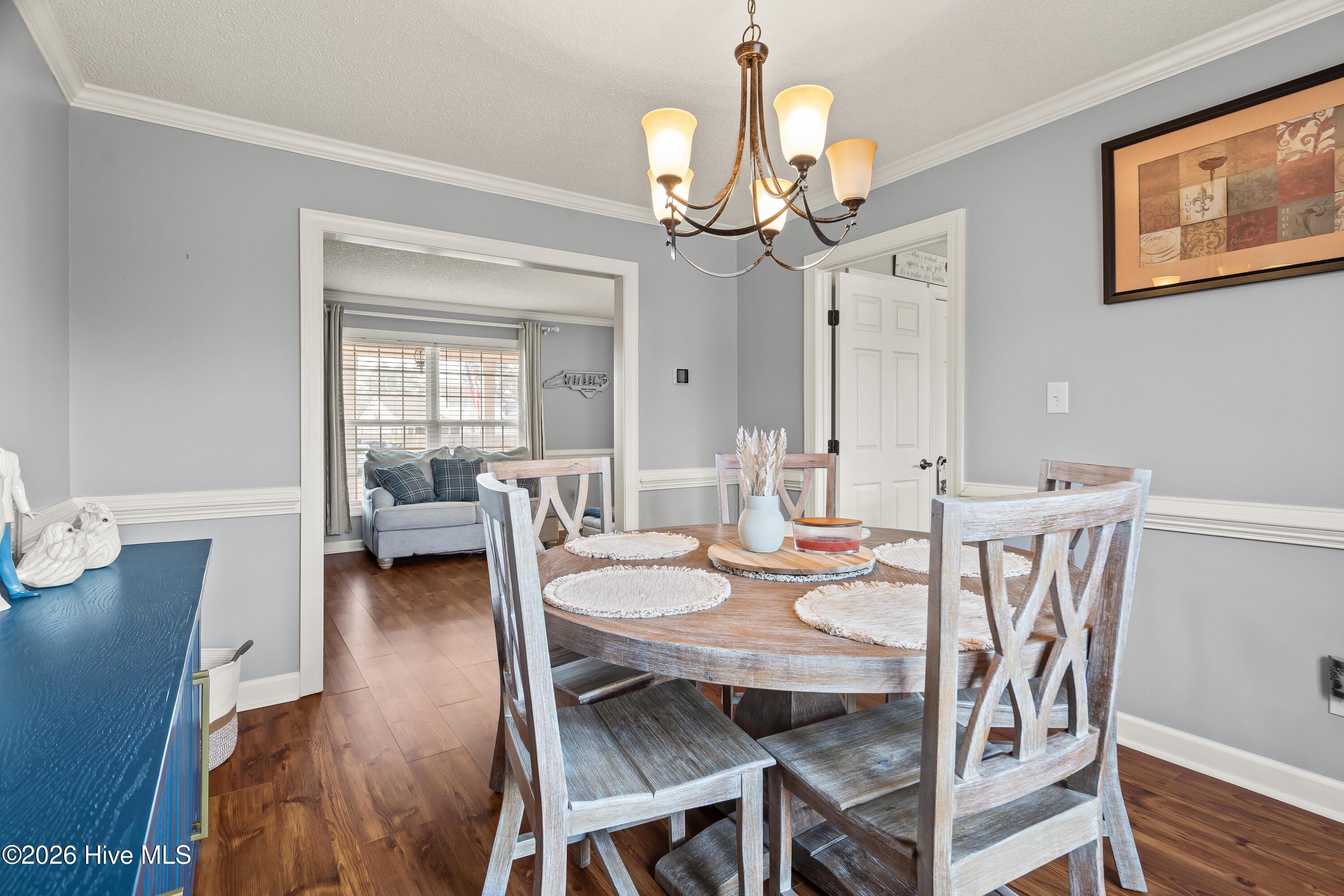 100550055 | Photo 14