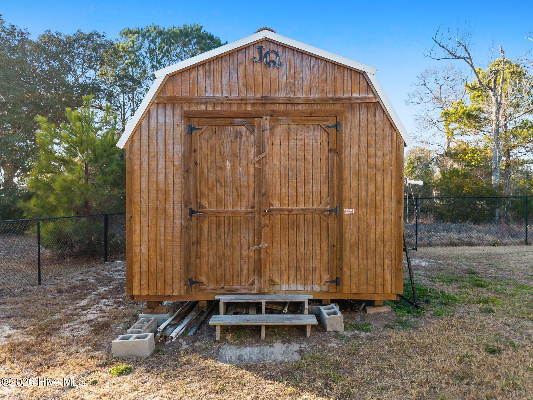 100533101 | Photo 25