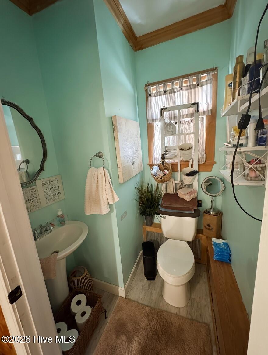 100563366 | Photo 33