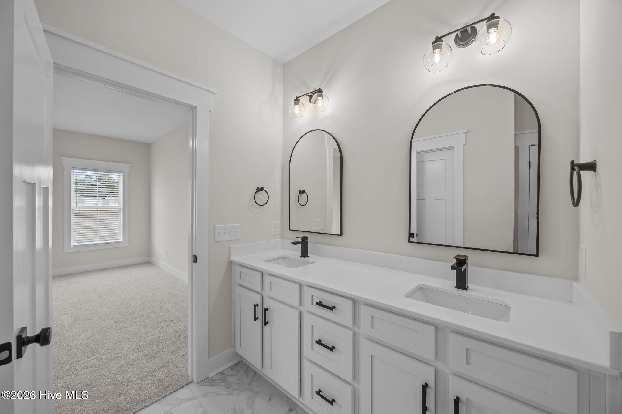 11-web-or-mls-BLS_0018