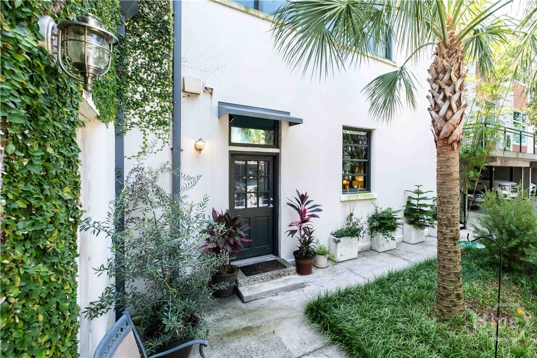 3rd image of 528 Selma St, Savannah, GA 31401
