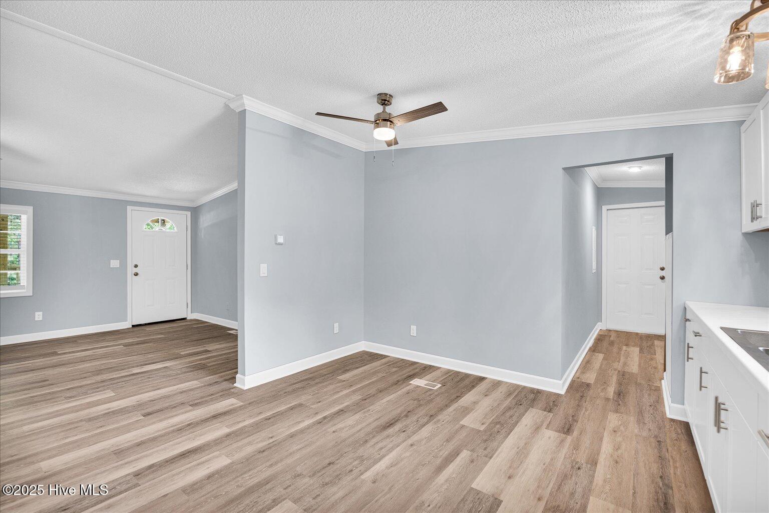 100512126 | Photo 13