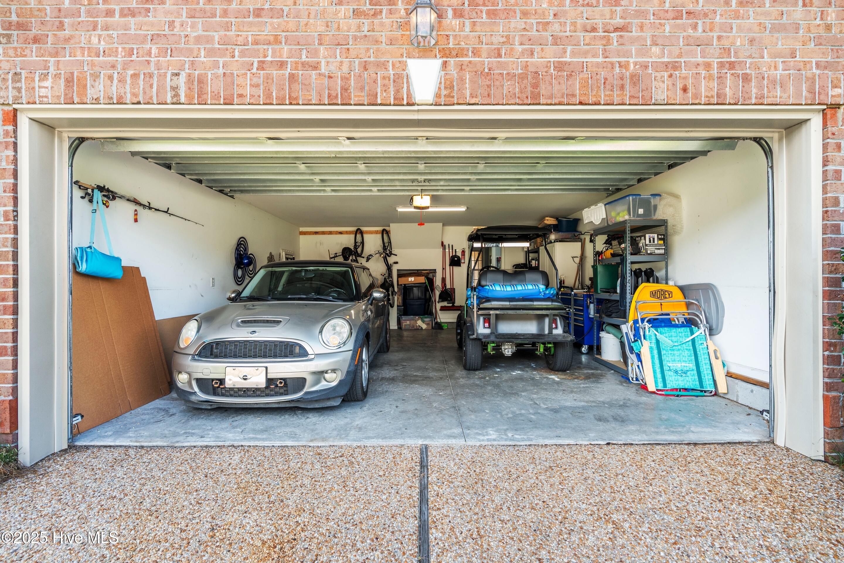 100541104 | Photo 67