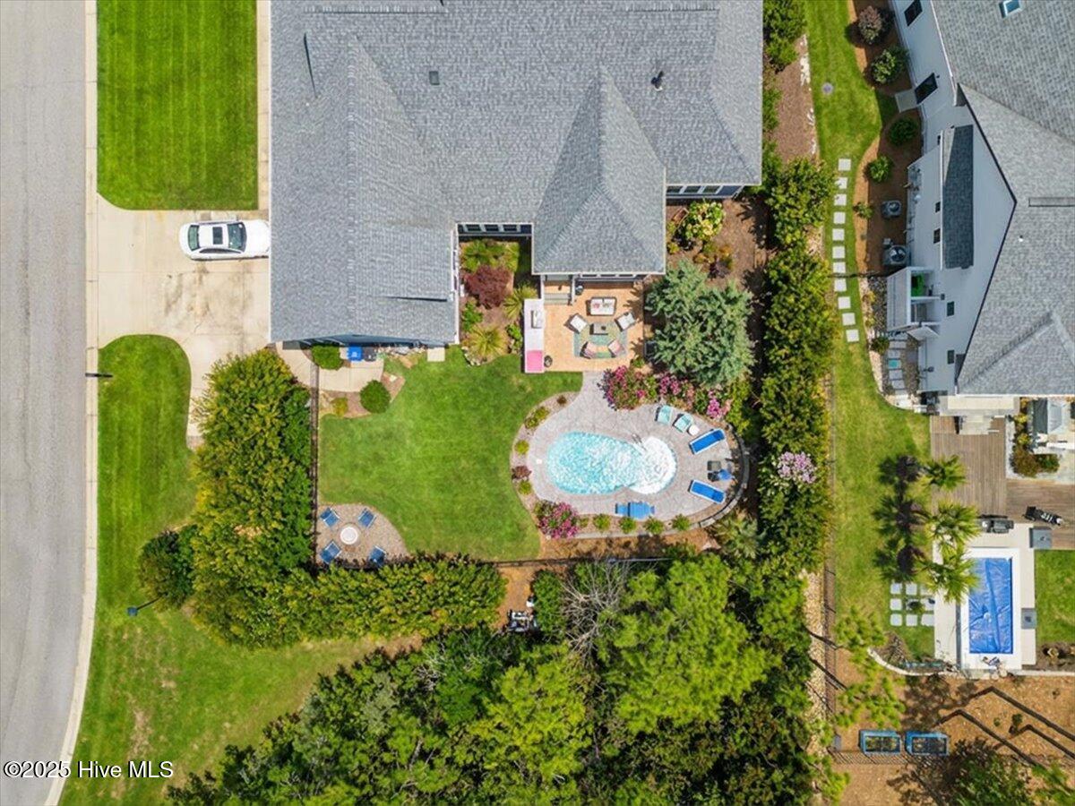 100546549 | Photo 38