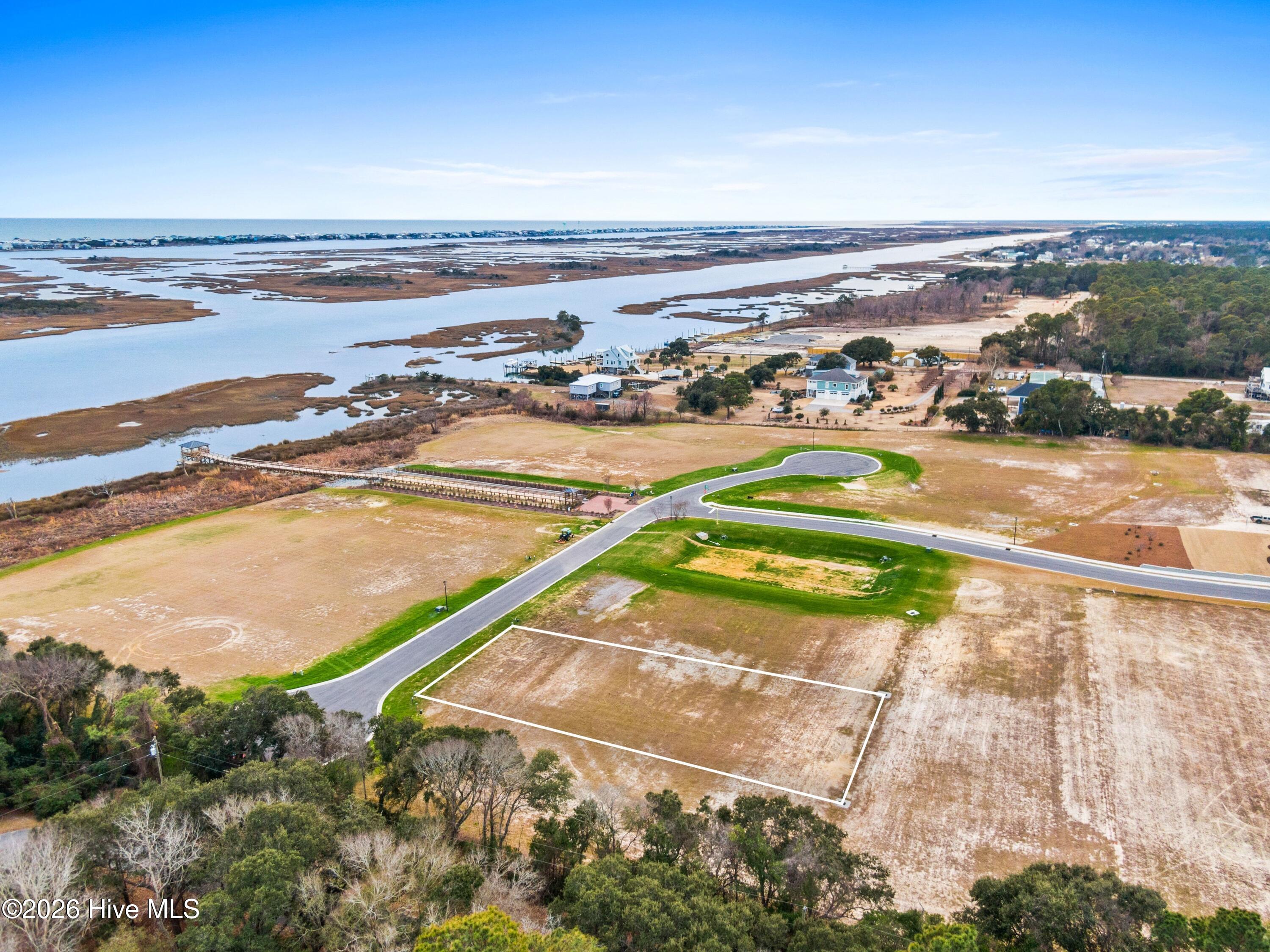 100553588 | Photo 12