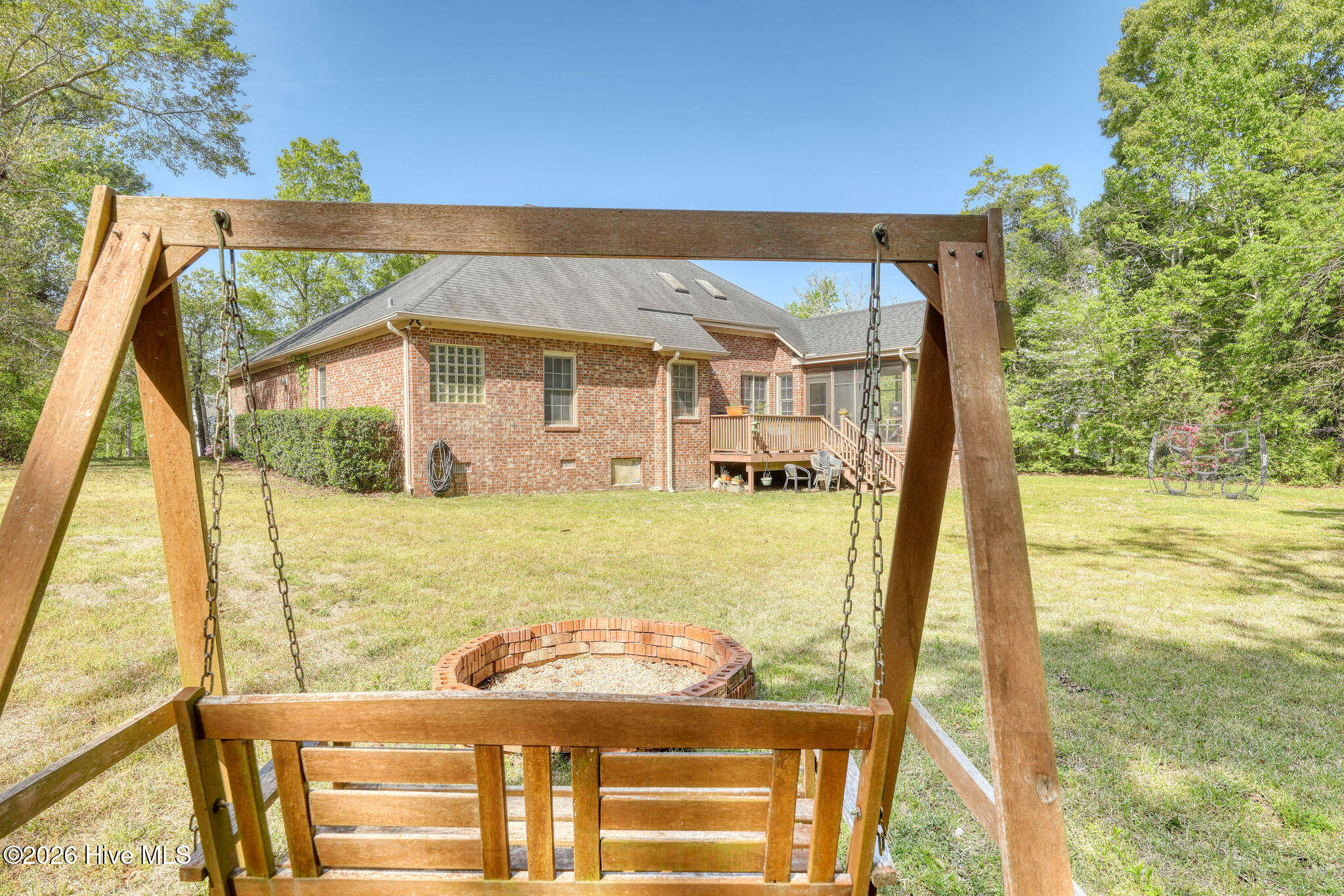 100565672 | Photo 56