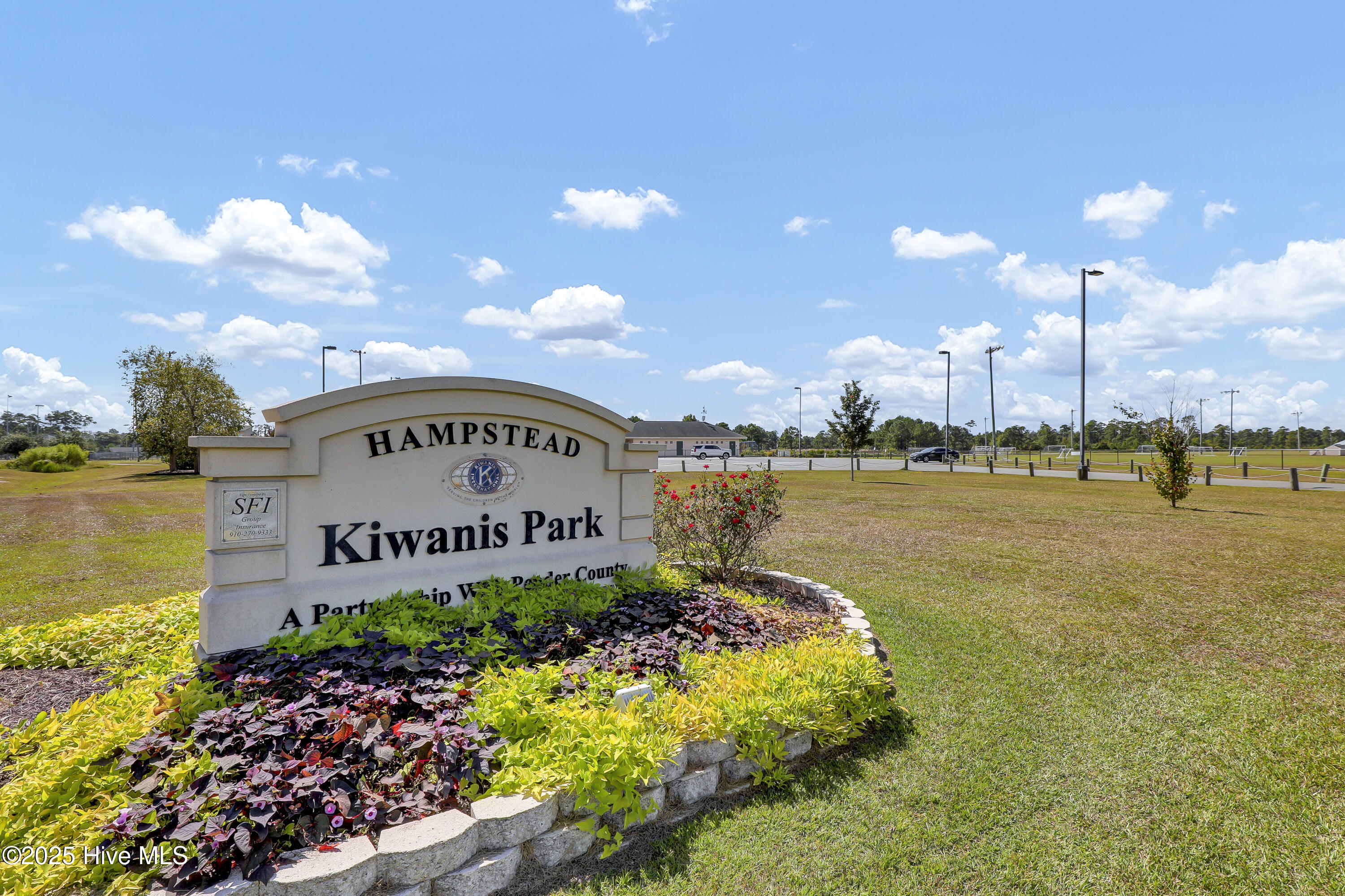 100509859 | Photo 63